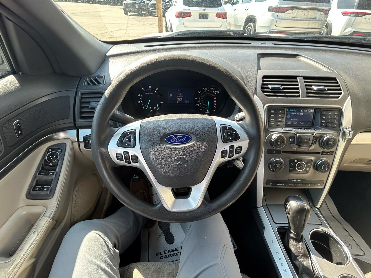 Ford Explorer Base 4WD 2012