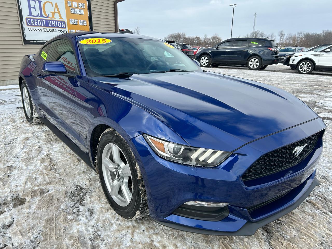 Ford Mustang V6 Coupe 2015