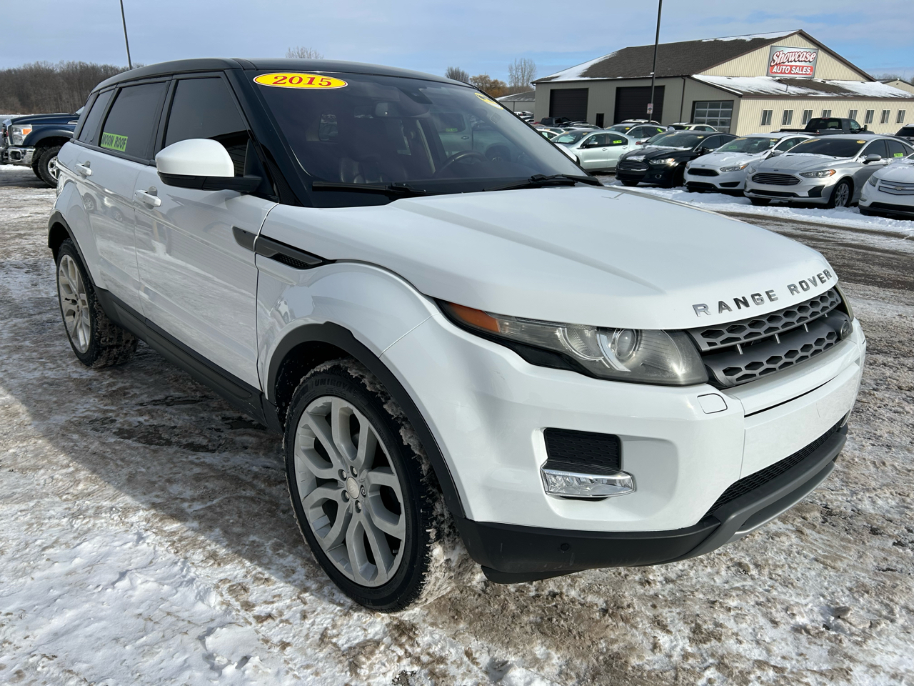Land Rover Range Rover Evoque Pure Plus 5-Door 2015