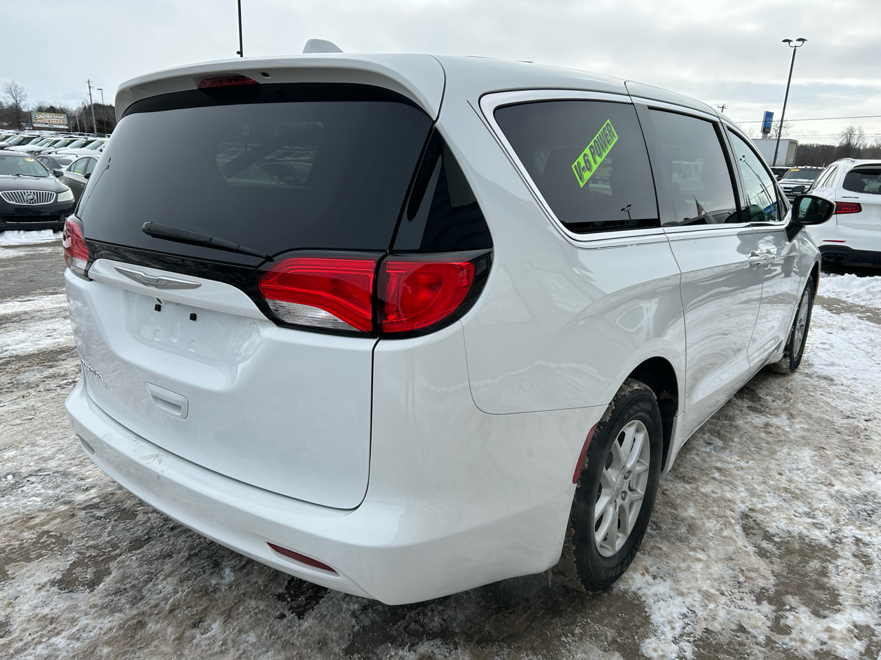Chrysler Pacifica Touring 2017