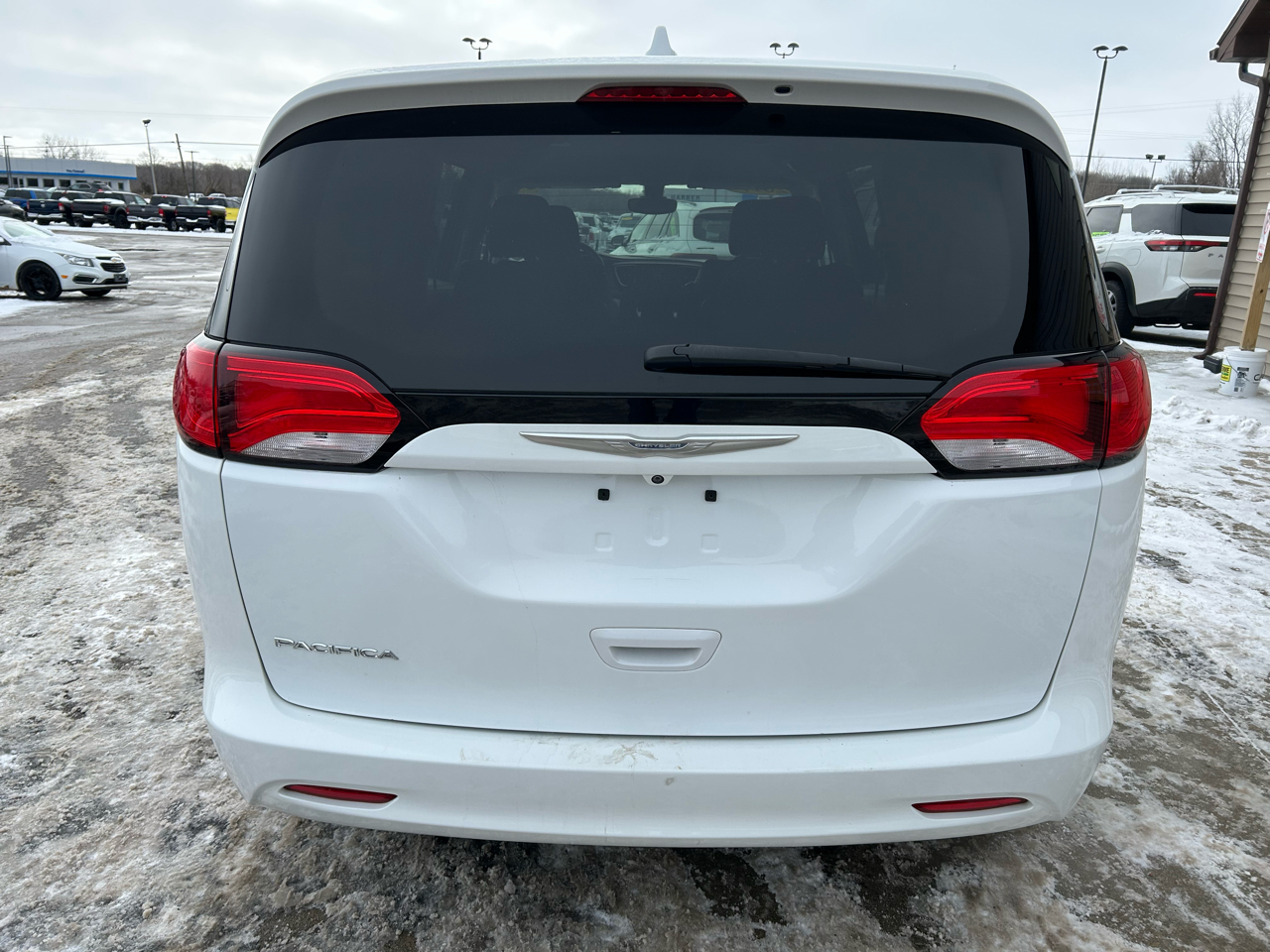 Chrysler Pacifica Touring 2017