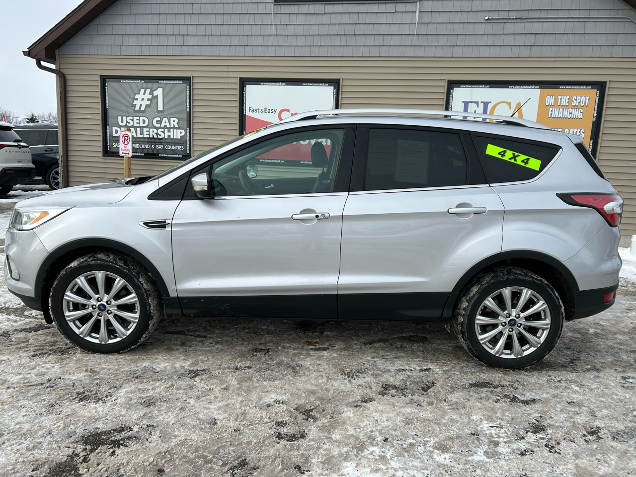 Ford Escape Titanium 4WD 2017