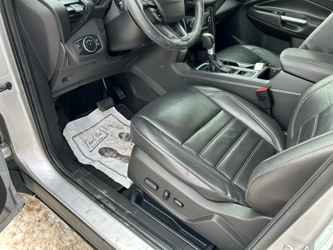 Ford Escape Titanium 4WD 2017