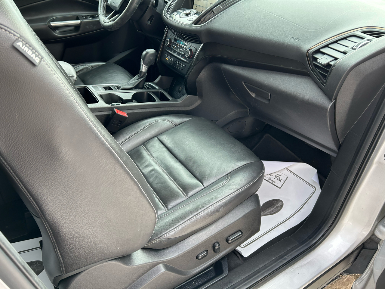 Ford Escape Titanium 4WD 2017