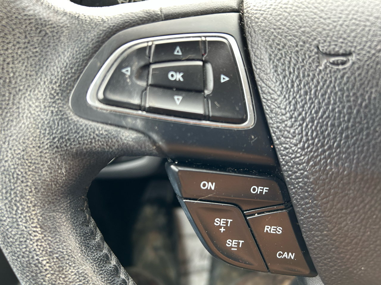 Ford Escape Titanium 4WD 2017