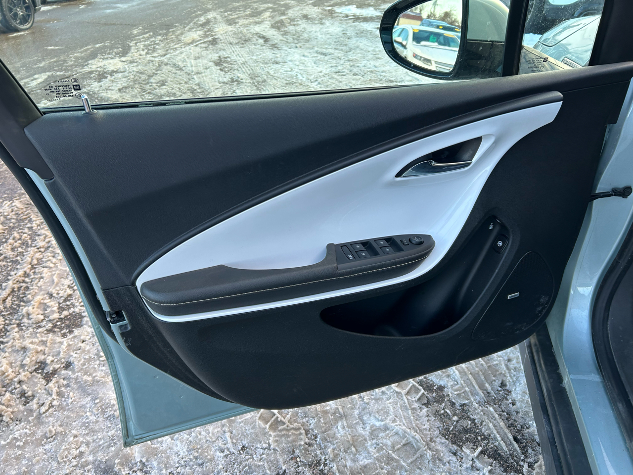 Chevrolet Volt Premium w/ Navigation 2012