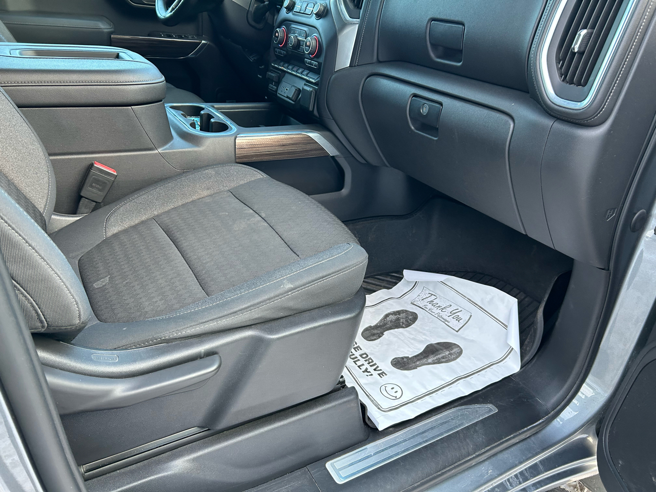 Chevrolet Silverado 1500 RST Crew Cab Long Box 4WD 2020