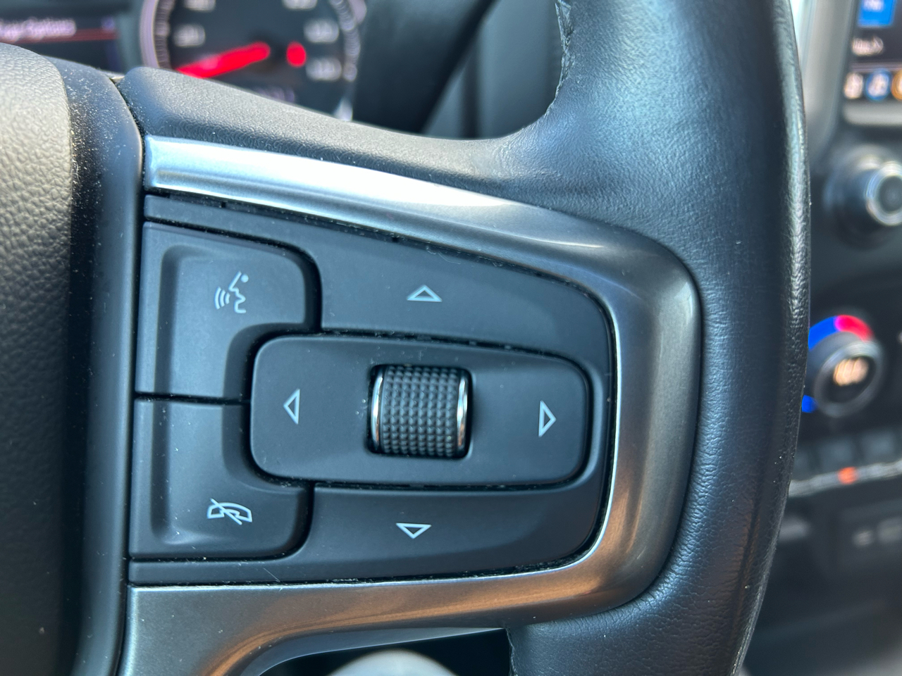 Chevrolet Silverado 1500 RST Crew Cab Long Box 4WD 2020