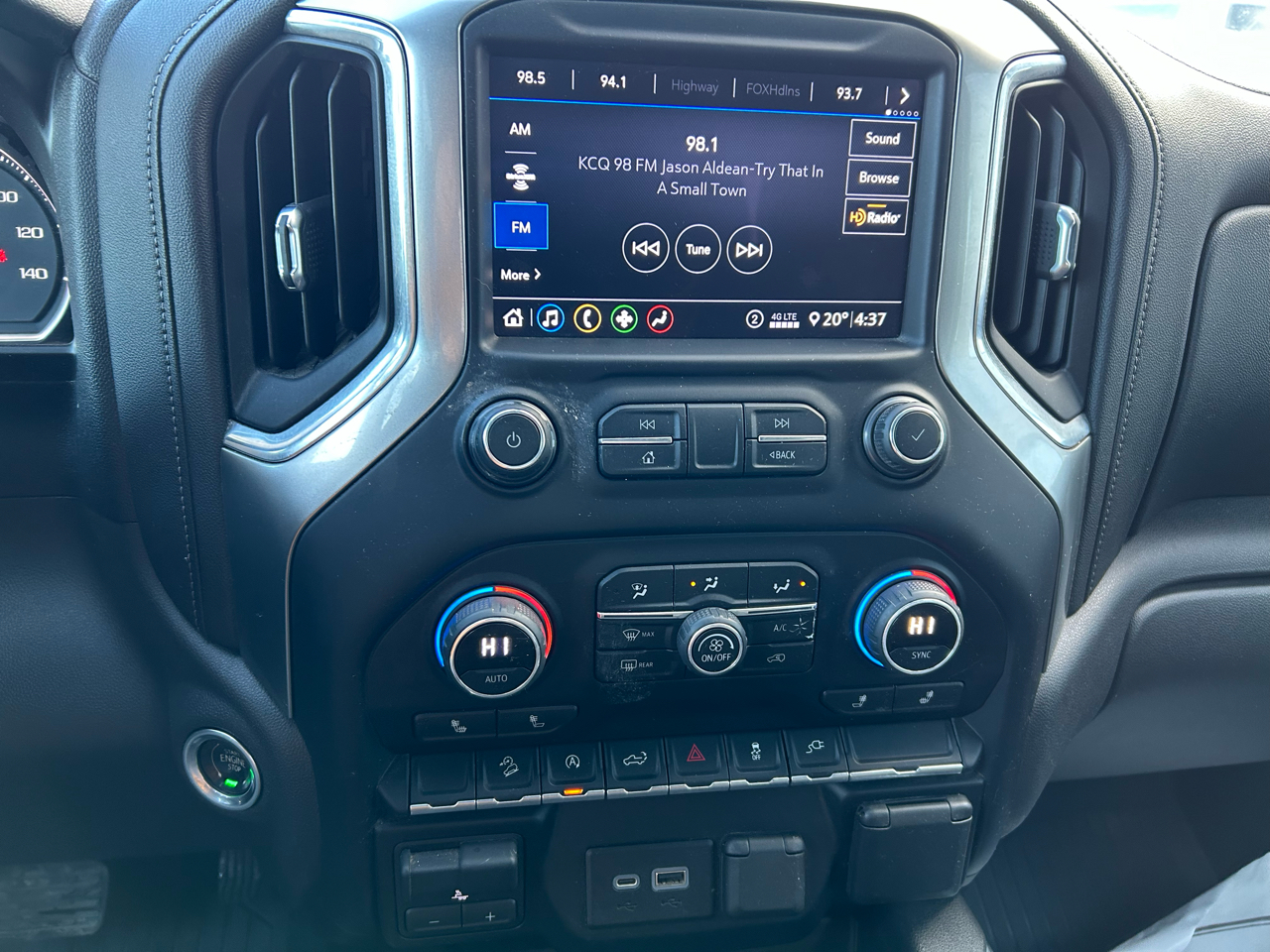 Chevrolet Silverado 1500 RST Crew Cab Long Box 4WD 2020