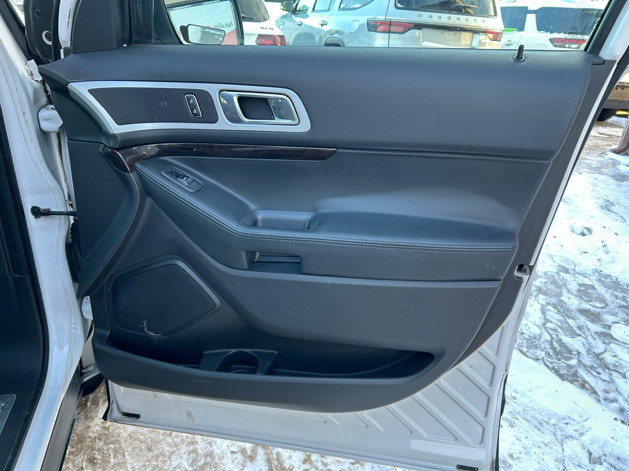 Ford Explorer Limited 4WD 2013