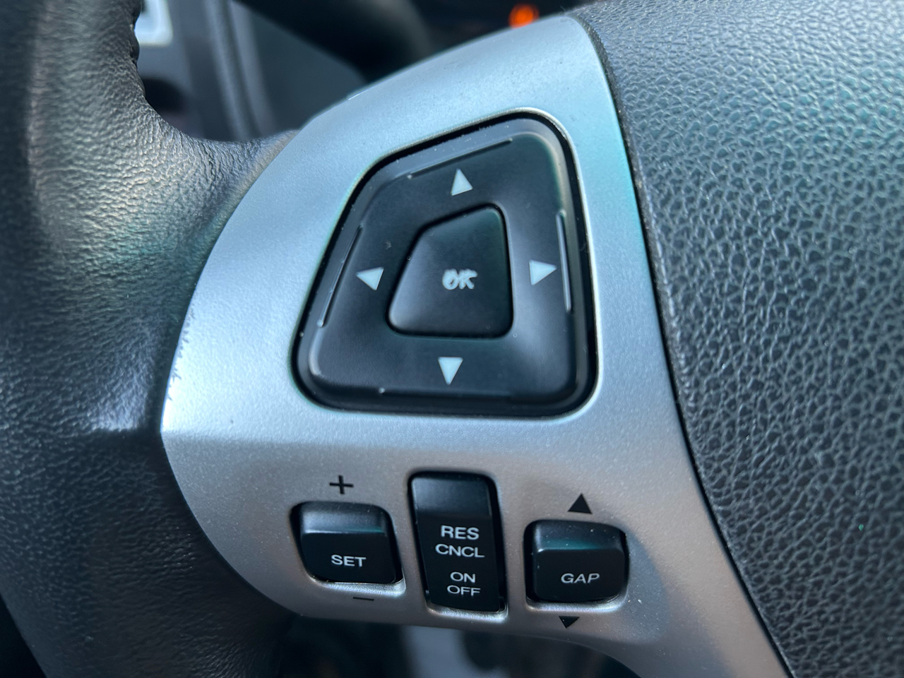 Ford Explorer Limited 4WD 2013