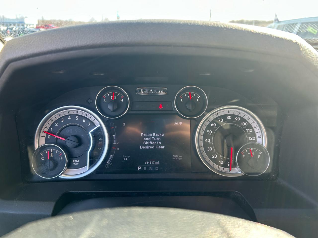 RAM 1500 SLT Crew Cab SWB 4WD 2013