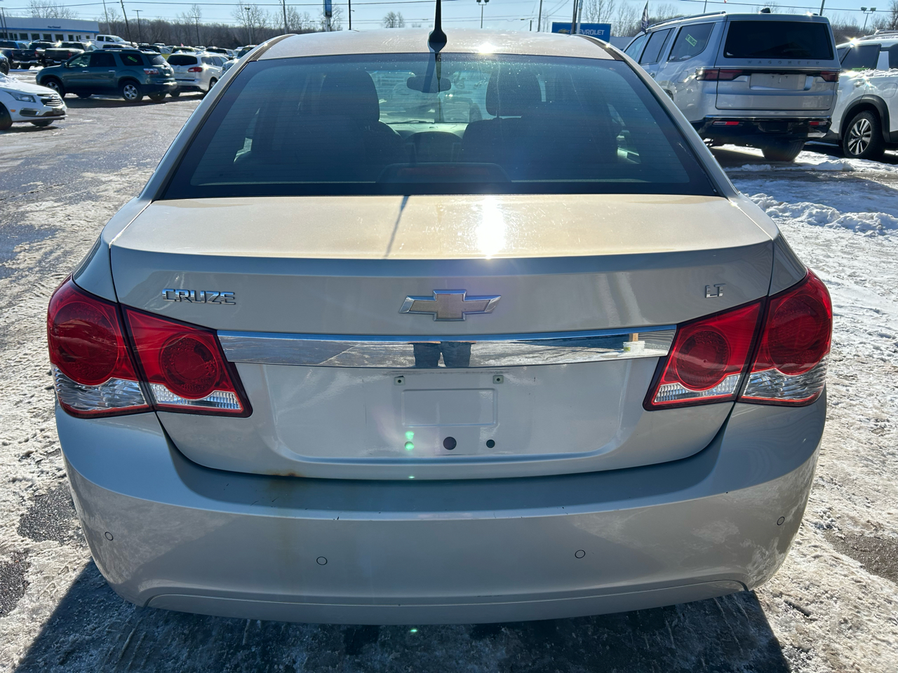 Chevrolet Cruze 1LT 2012