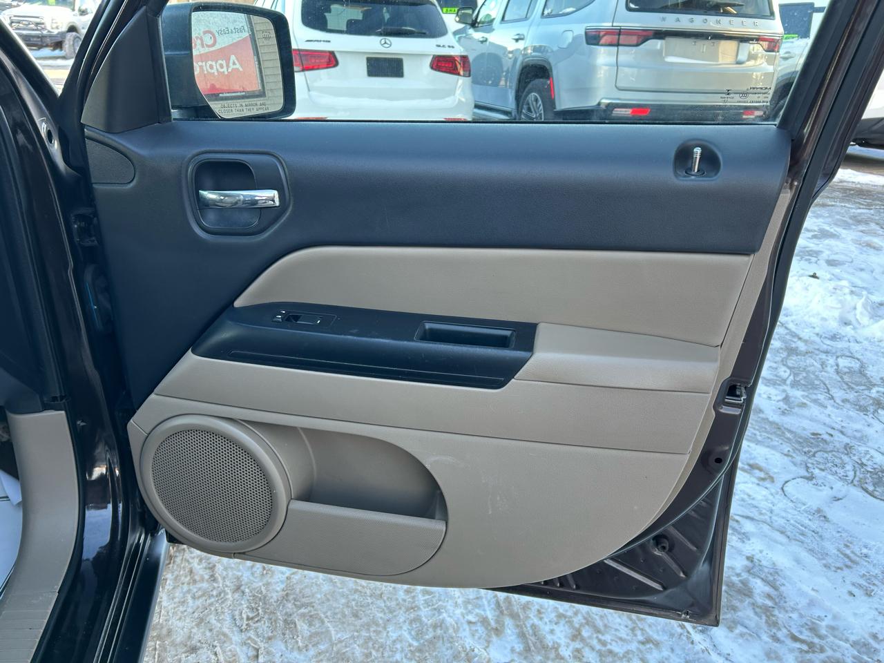 Jeep Patriot Sport 2WD 2014