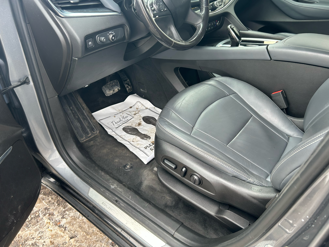 Buick Enclave Essence AWD 2019