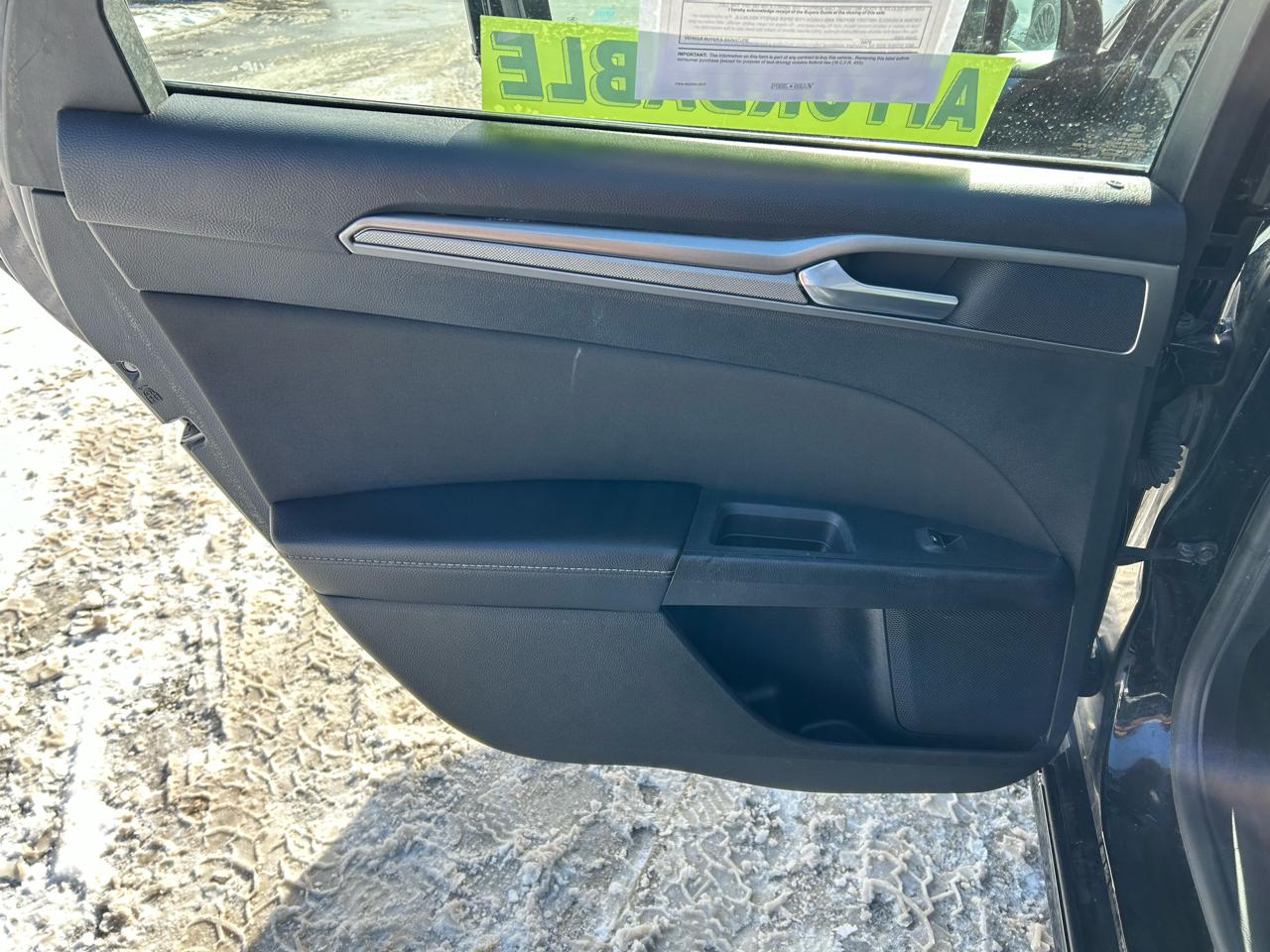 Ford Fusion Hybrid SE 2018