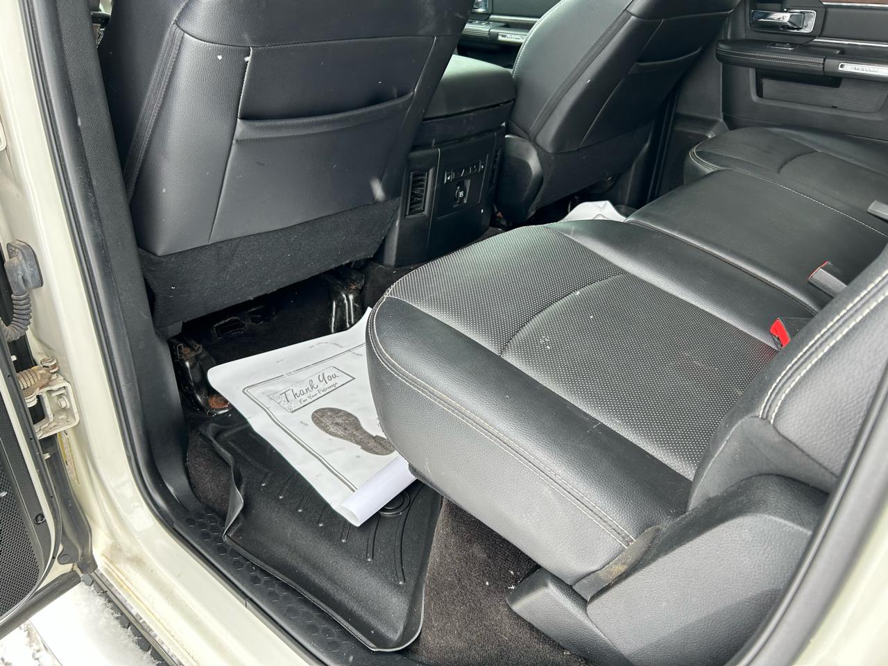 RAM 1500 Laramie Crew Cab SWB 4WD 2017