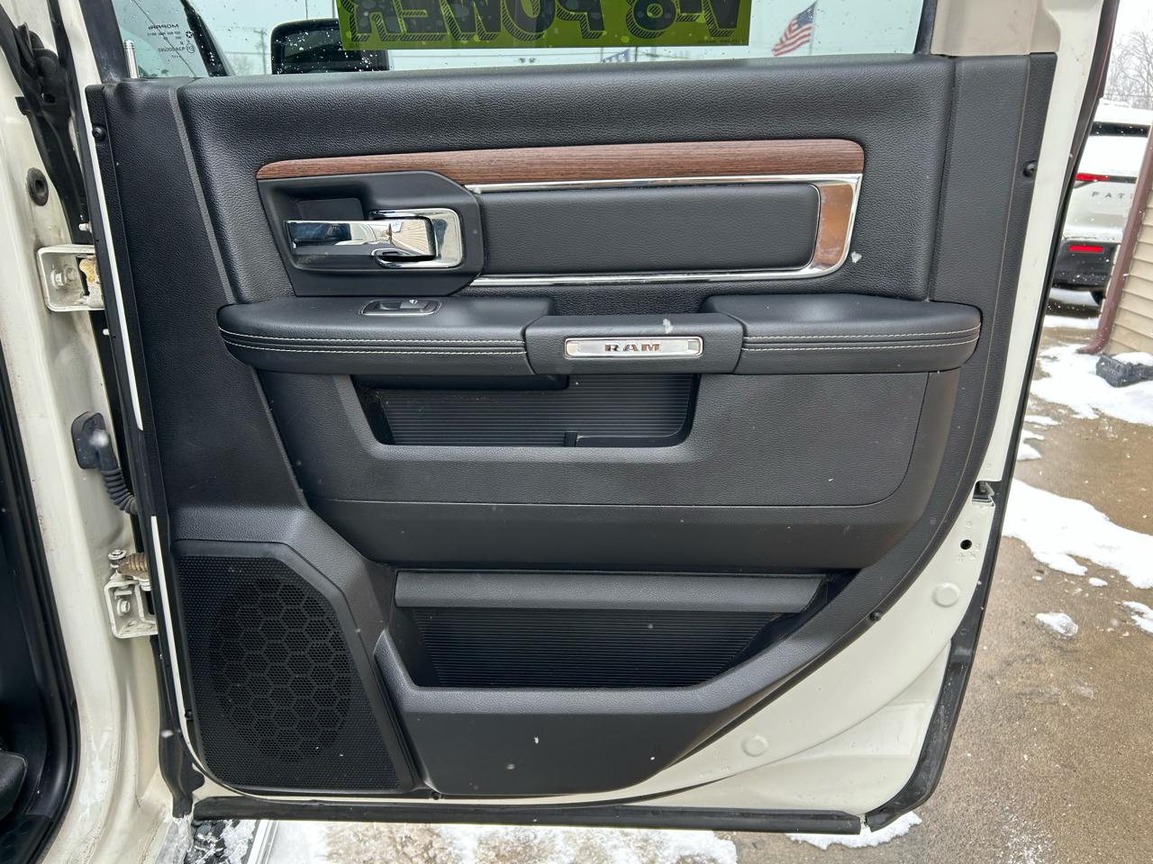 RAM 1500 Laramie Crew Cab SWB 4WD 2017