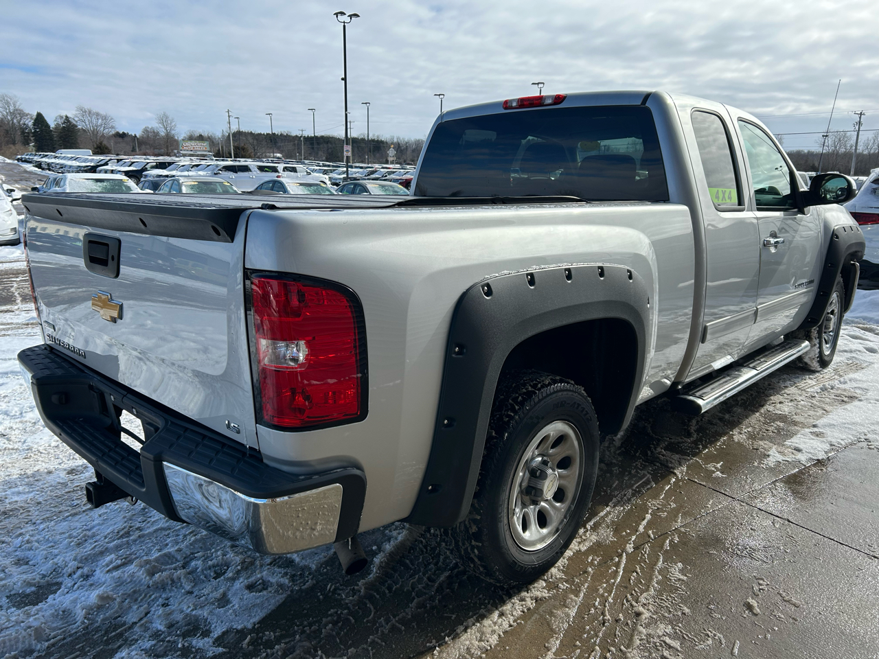 Chevrolet Silverado 1500 LS Extended Cab 2WD 2012