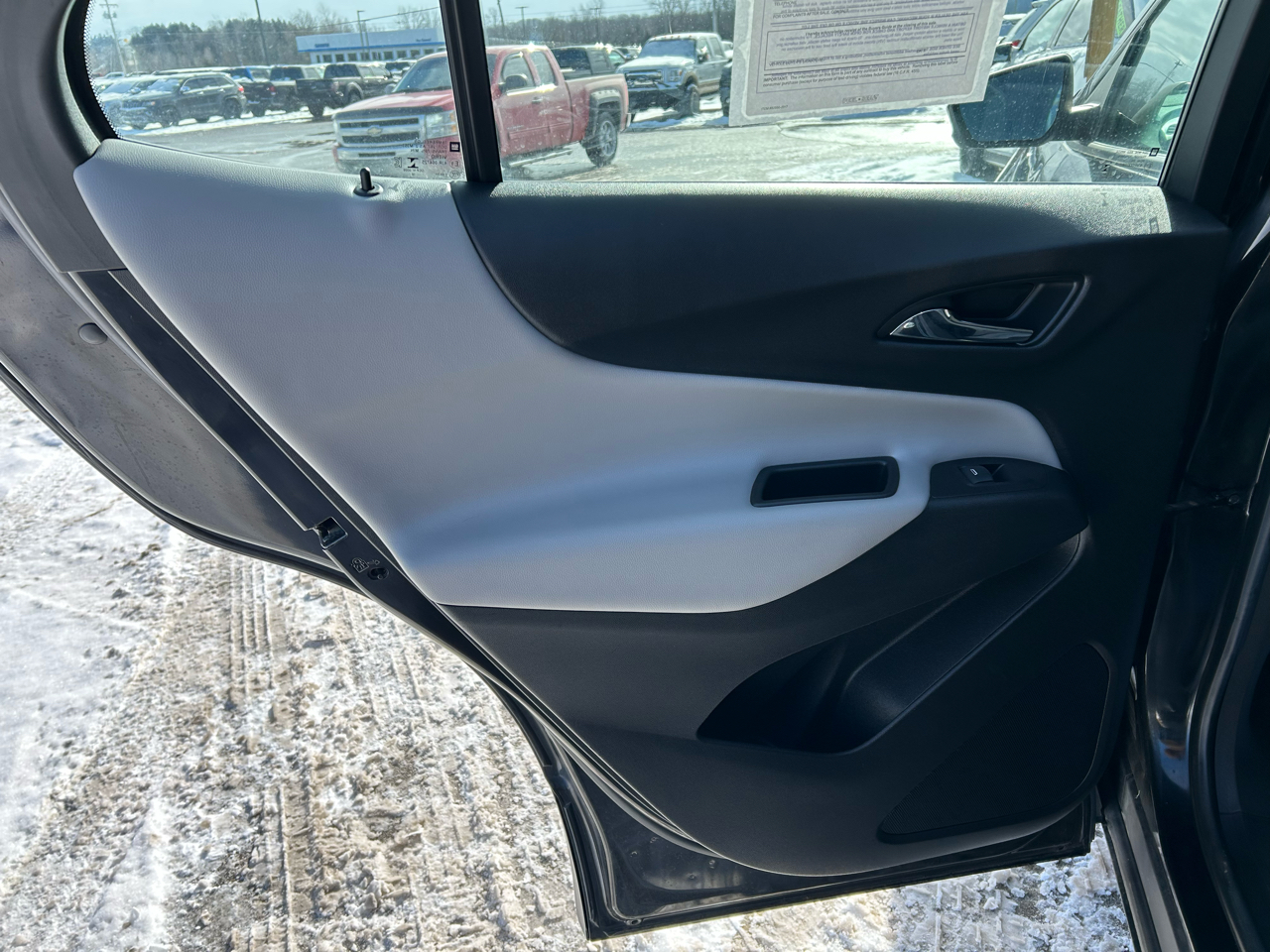 Chevrolet Equinox LS 2WD 2019