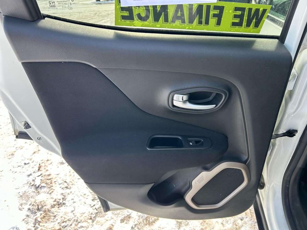 Jeep Renegade Latitude 4WD 2015