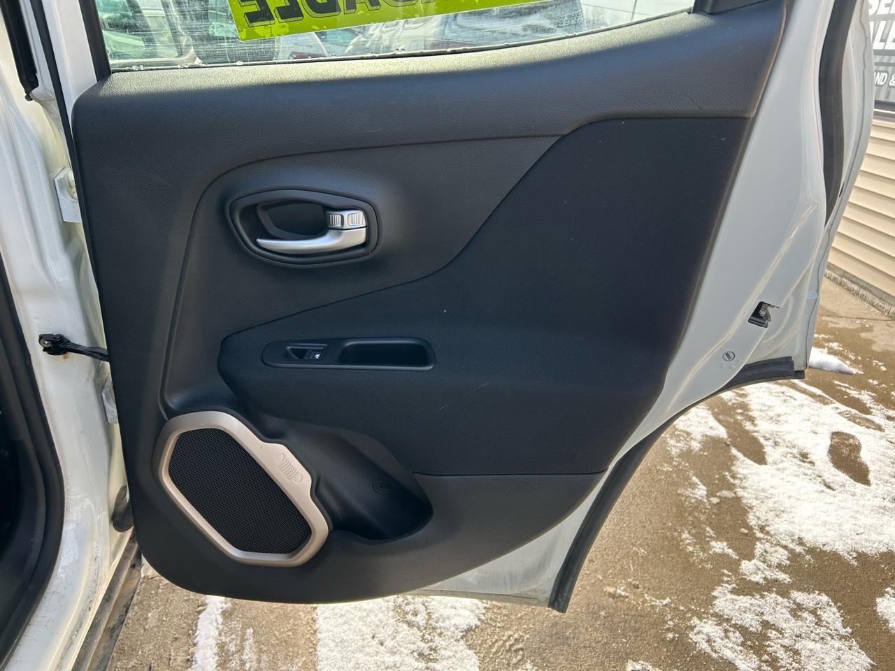 Jeep Renegade Latitude 4WD 2015