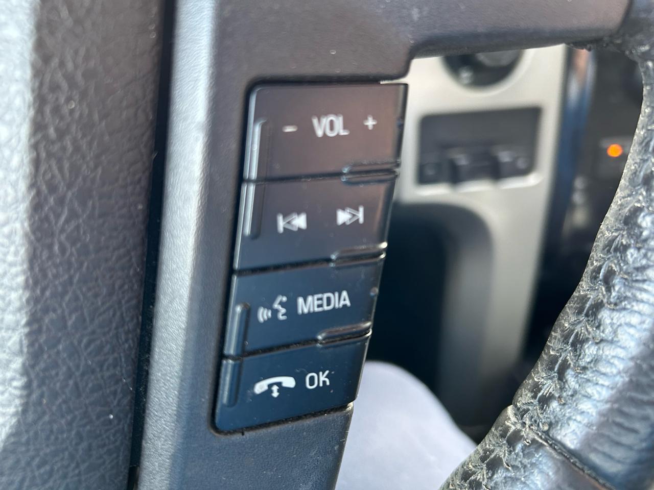 Ford F-150 XLT SuperCrew 6.5-ft. Bed 4WD 2012