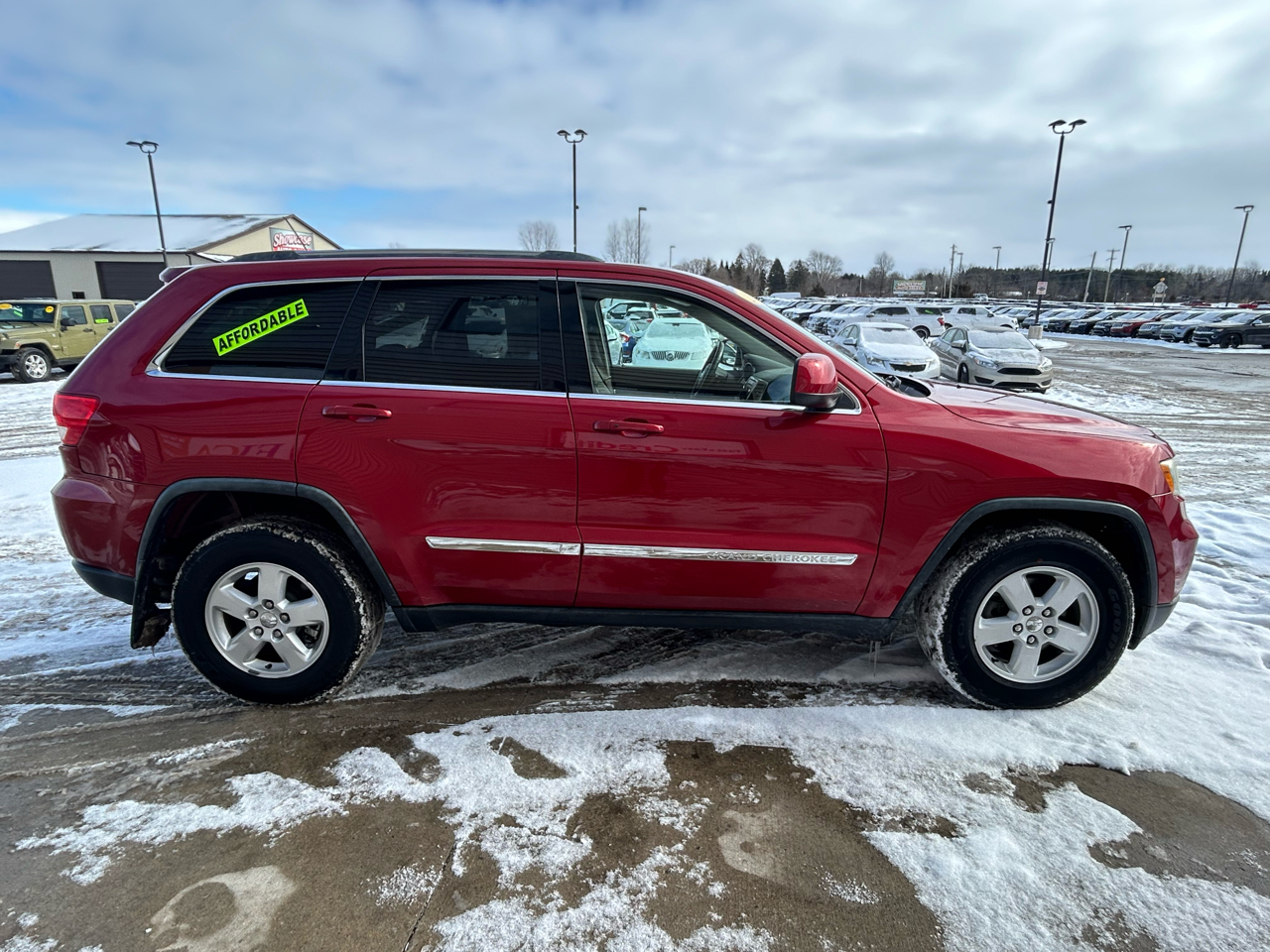 Jeep Grand Cherokee Laredo 4WD 2011