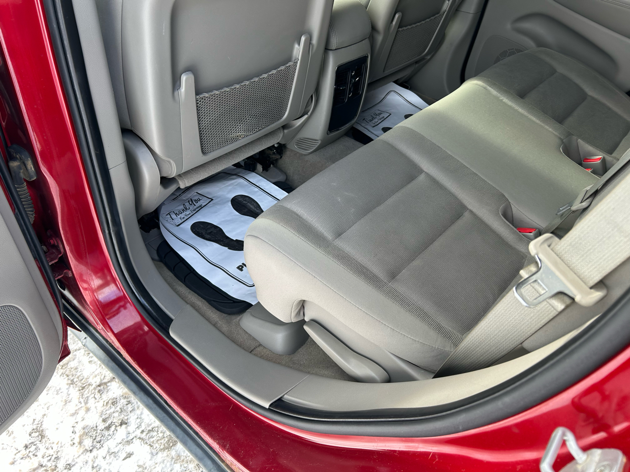 Jeep Grand Cherokee Laredo 4WD 2011