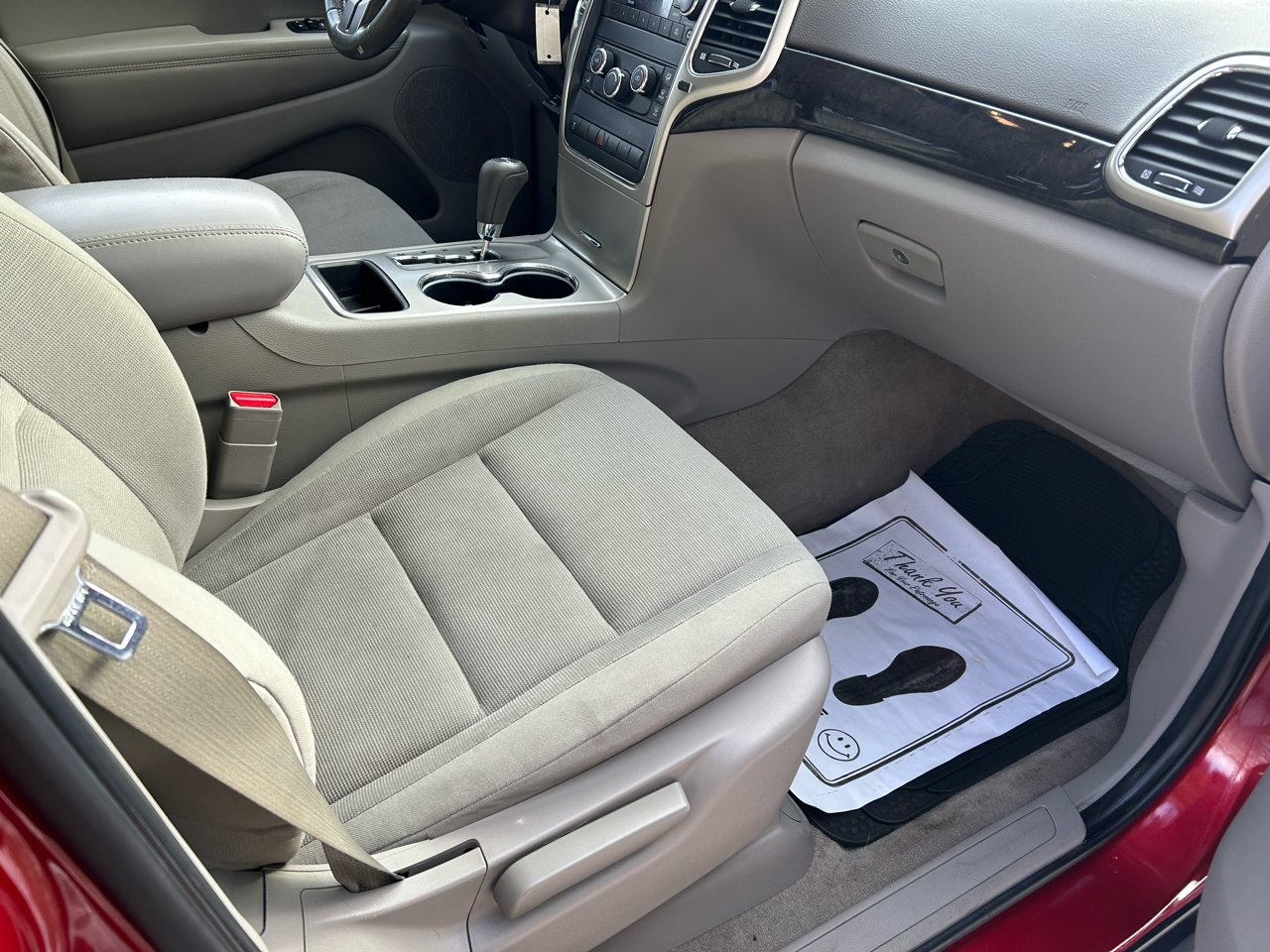 Jeep Grand Cherokee Laredo 4WD 2011