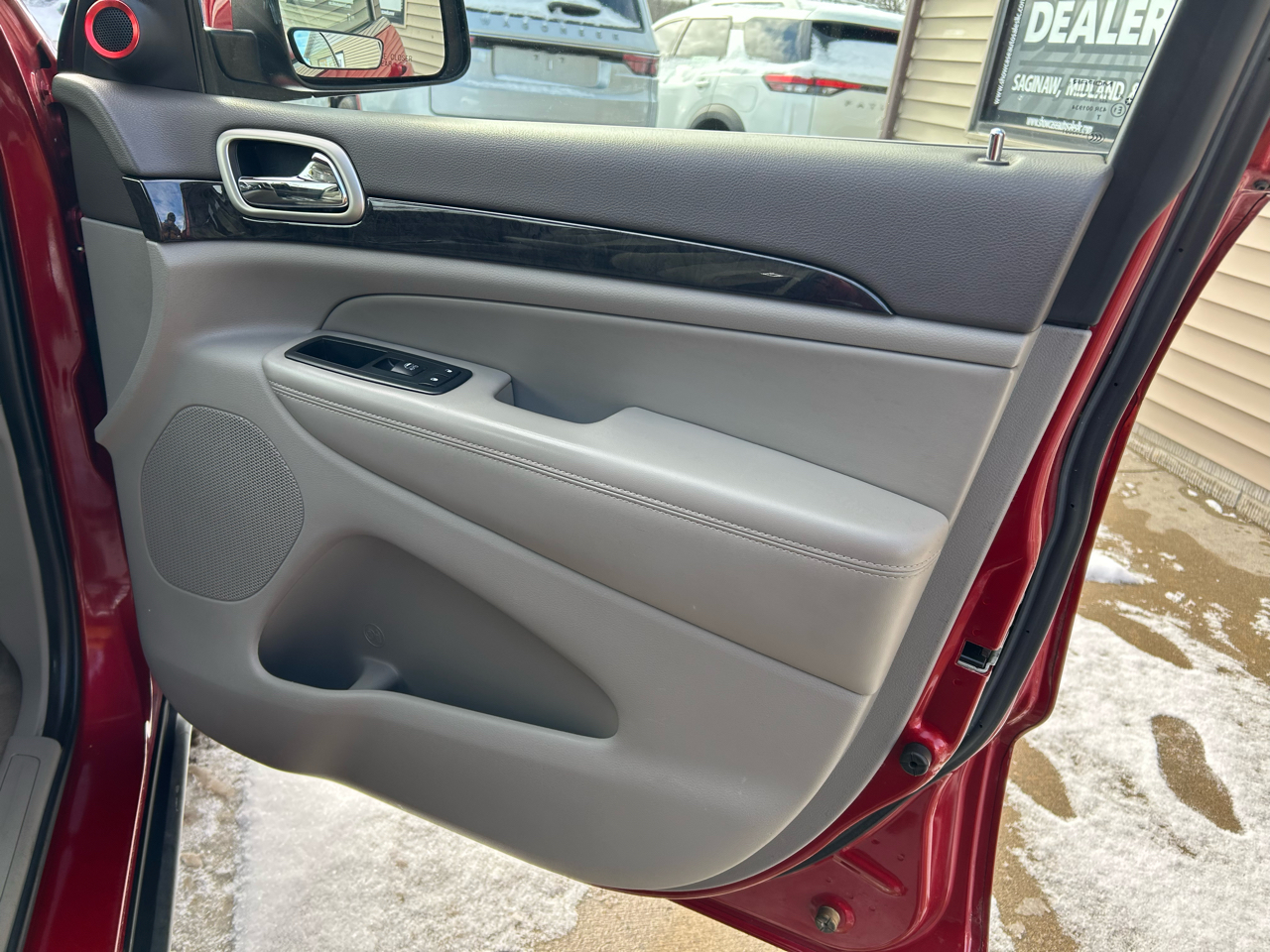 Jeep Grand Cherokee Laredo 4WD 2011