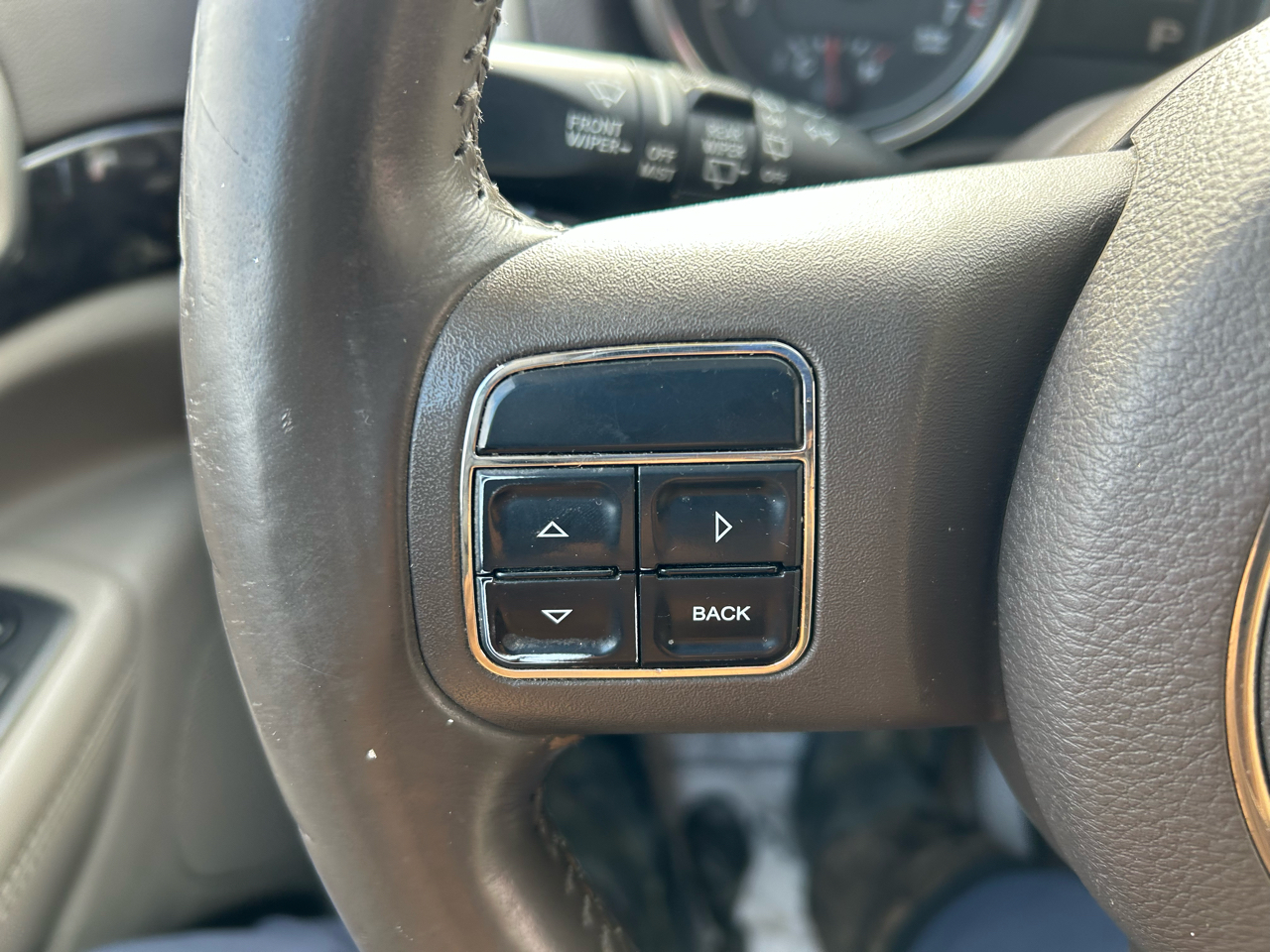 Jeep Grand Cherokee Laredo 4WD 2011