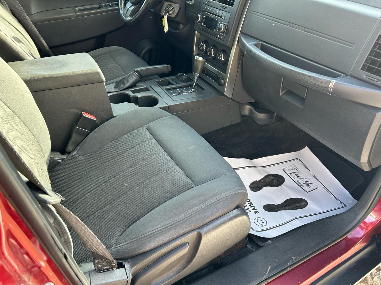 Jeep Liberty Sport 4WD 2011