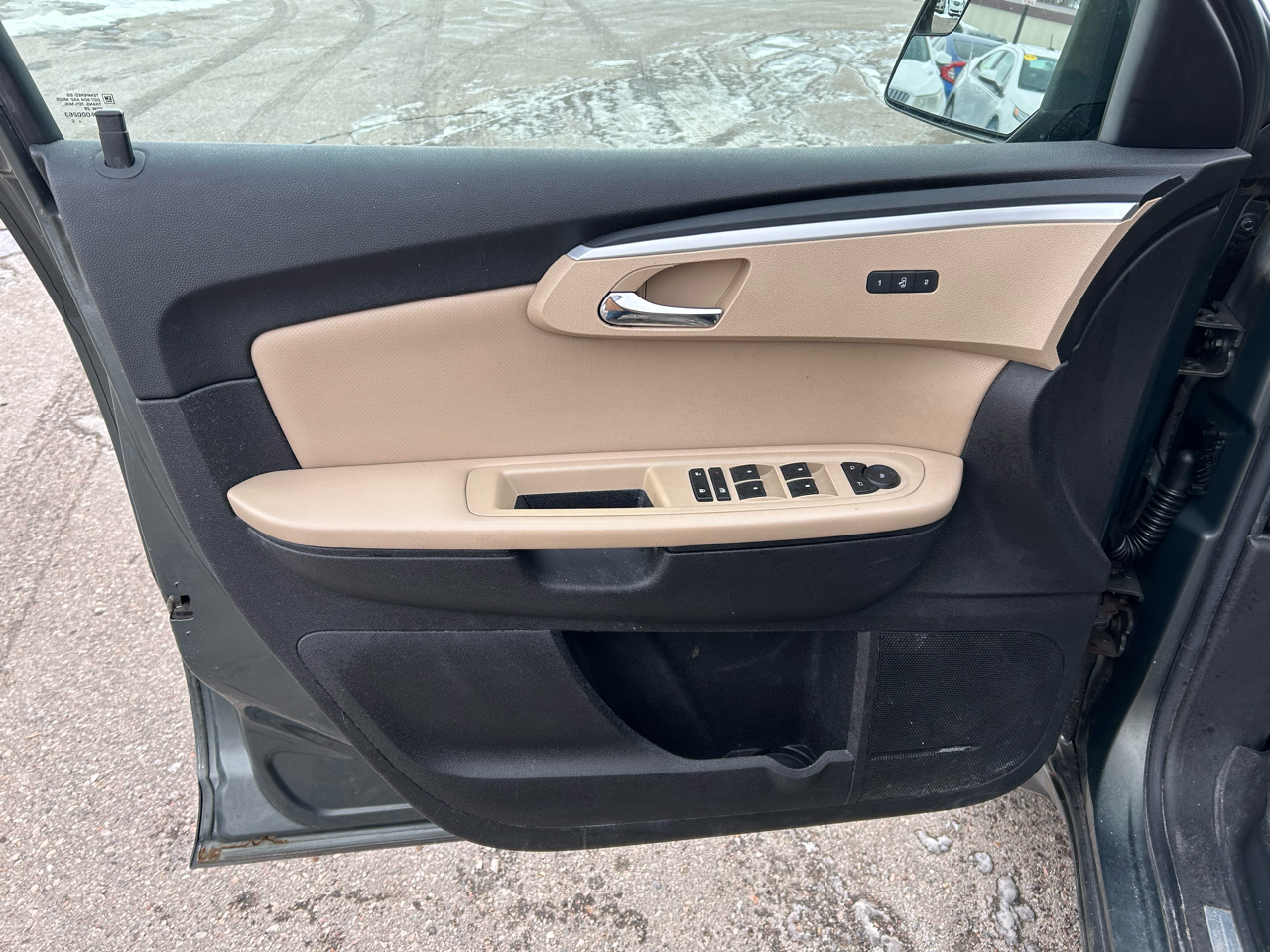 Chevrolet Traverse LTZ AWD 2011