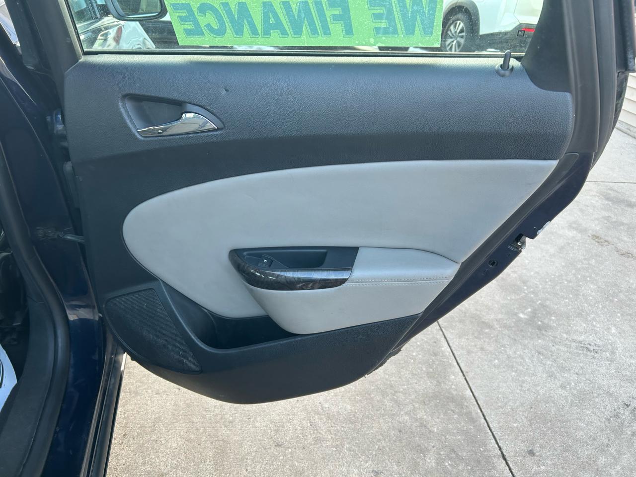 Buick Verano Base 2015