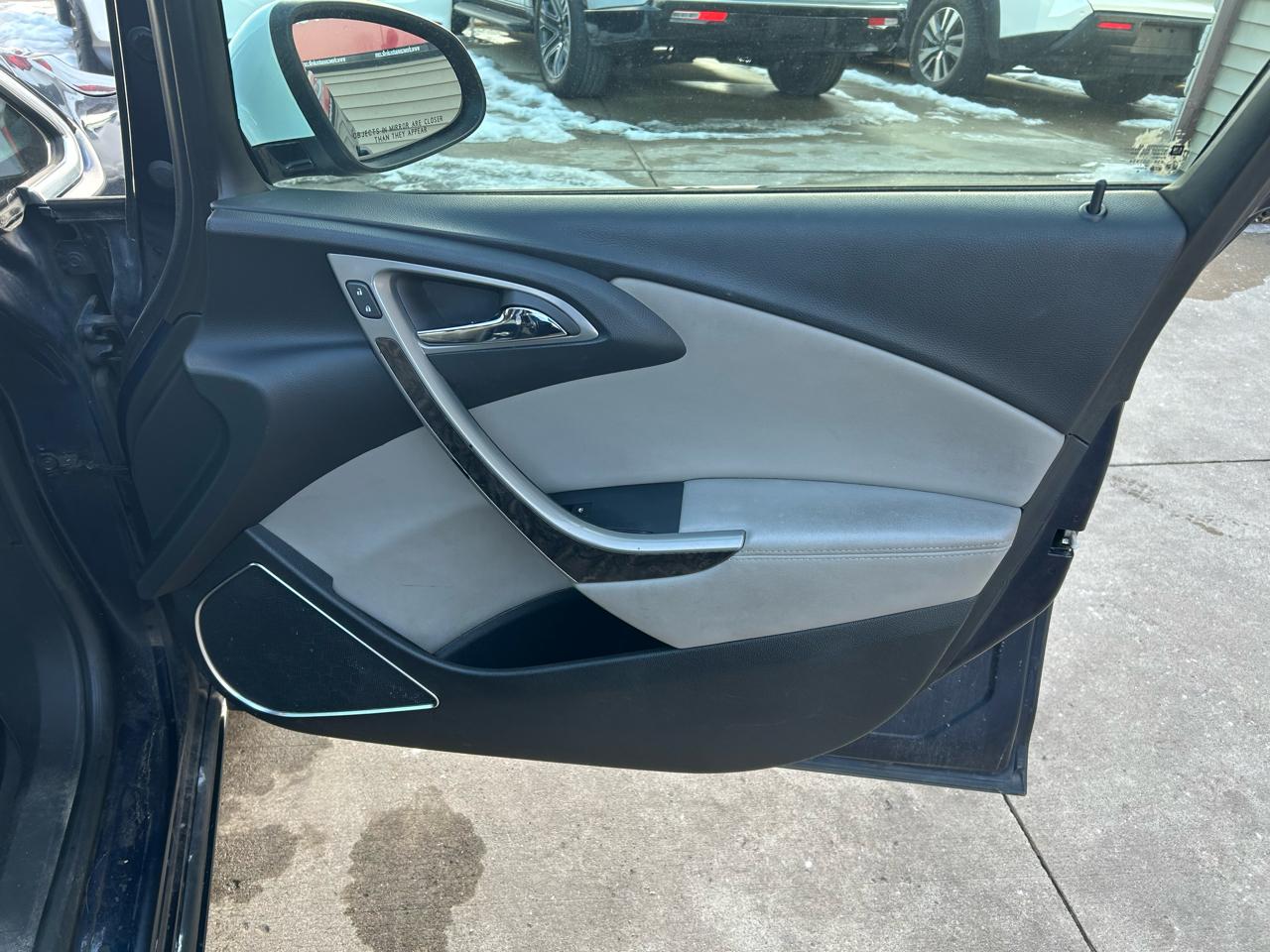 Buick Verano Base 2015