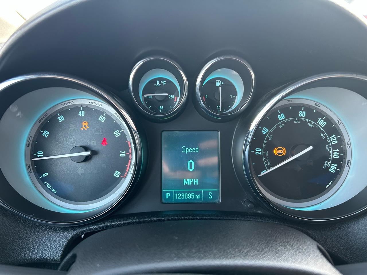 Buick Verano Base 2015