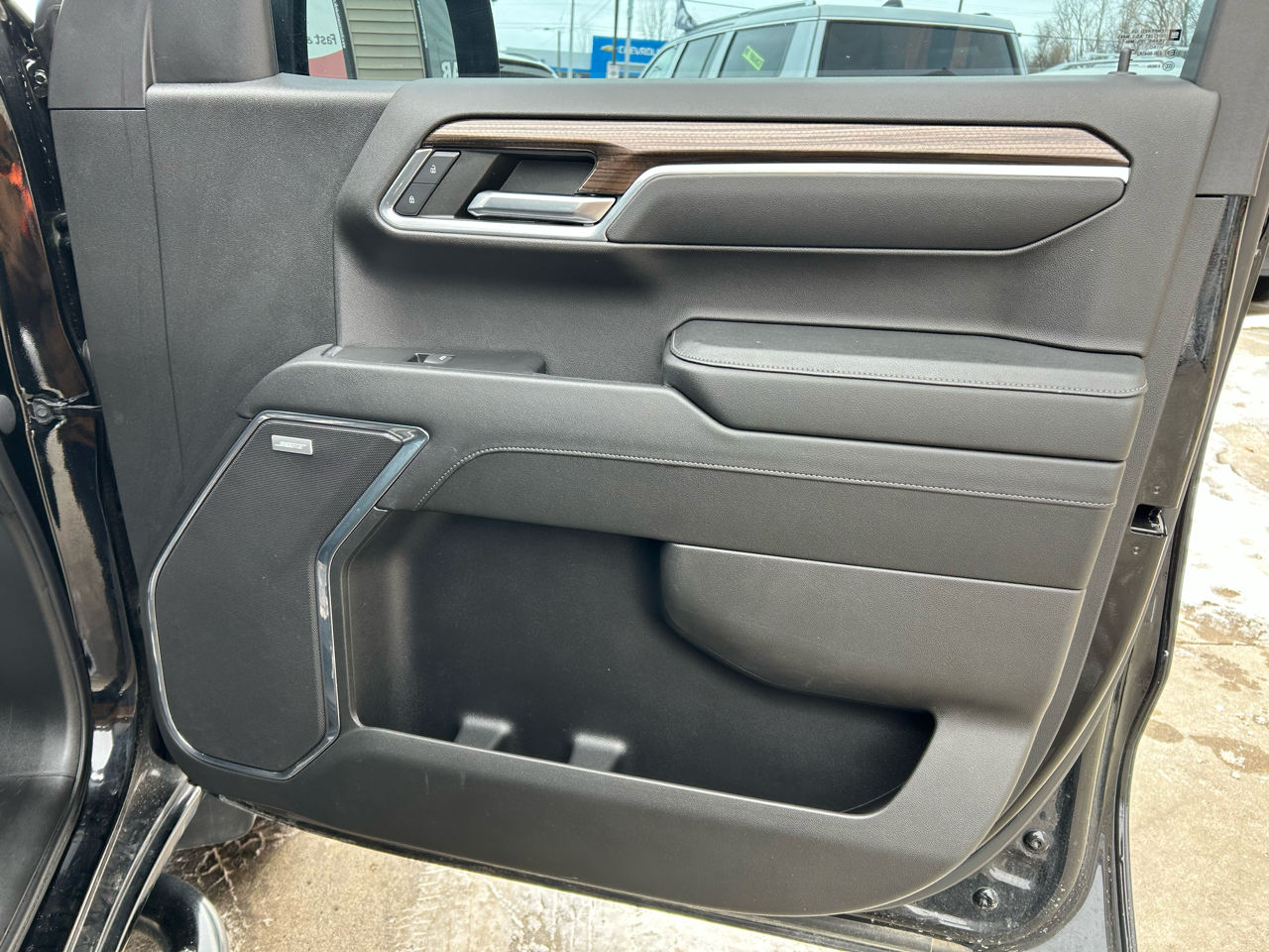 Chevrolet Silverado 1500 Trail Boss LT Crew Cab 4WD 2023