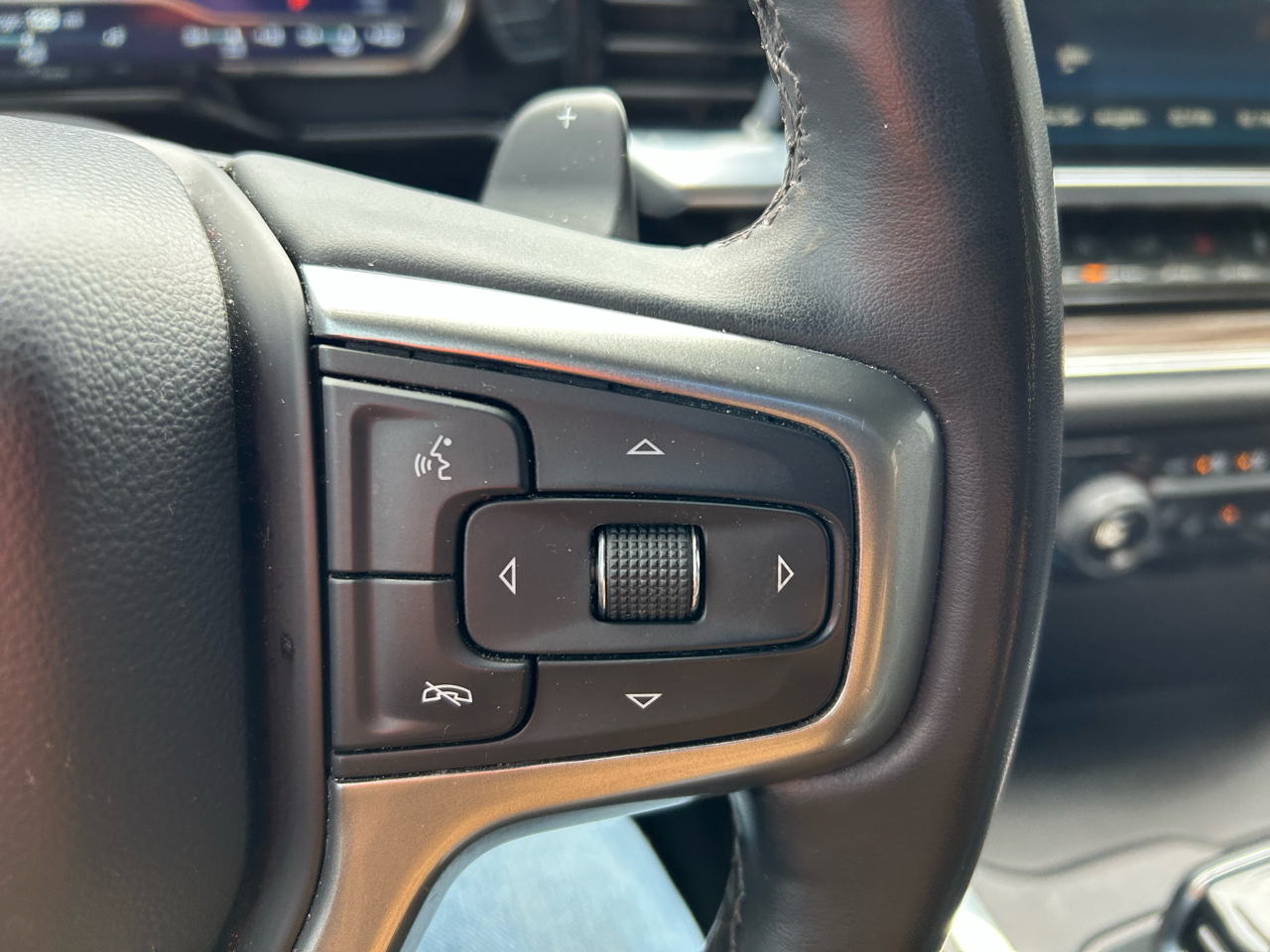 Chevrolet Silverado 1500 Trail Boss LT Crew Cab 4WD 2023