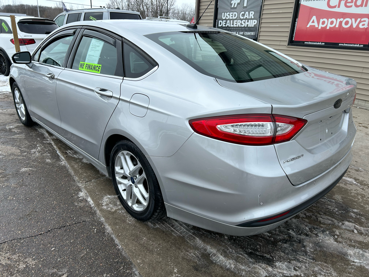 Ford Fusion SE 2015