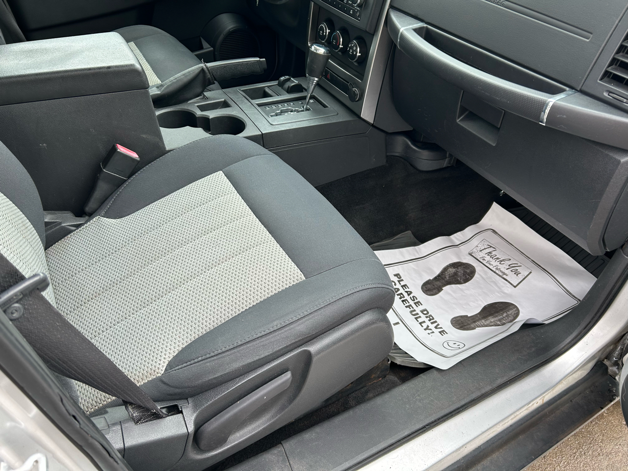 Jeep Liberty Sport 4WD 2010