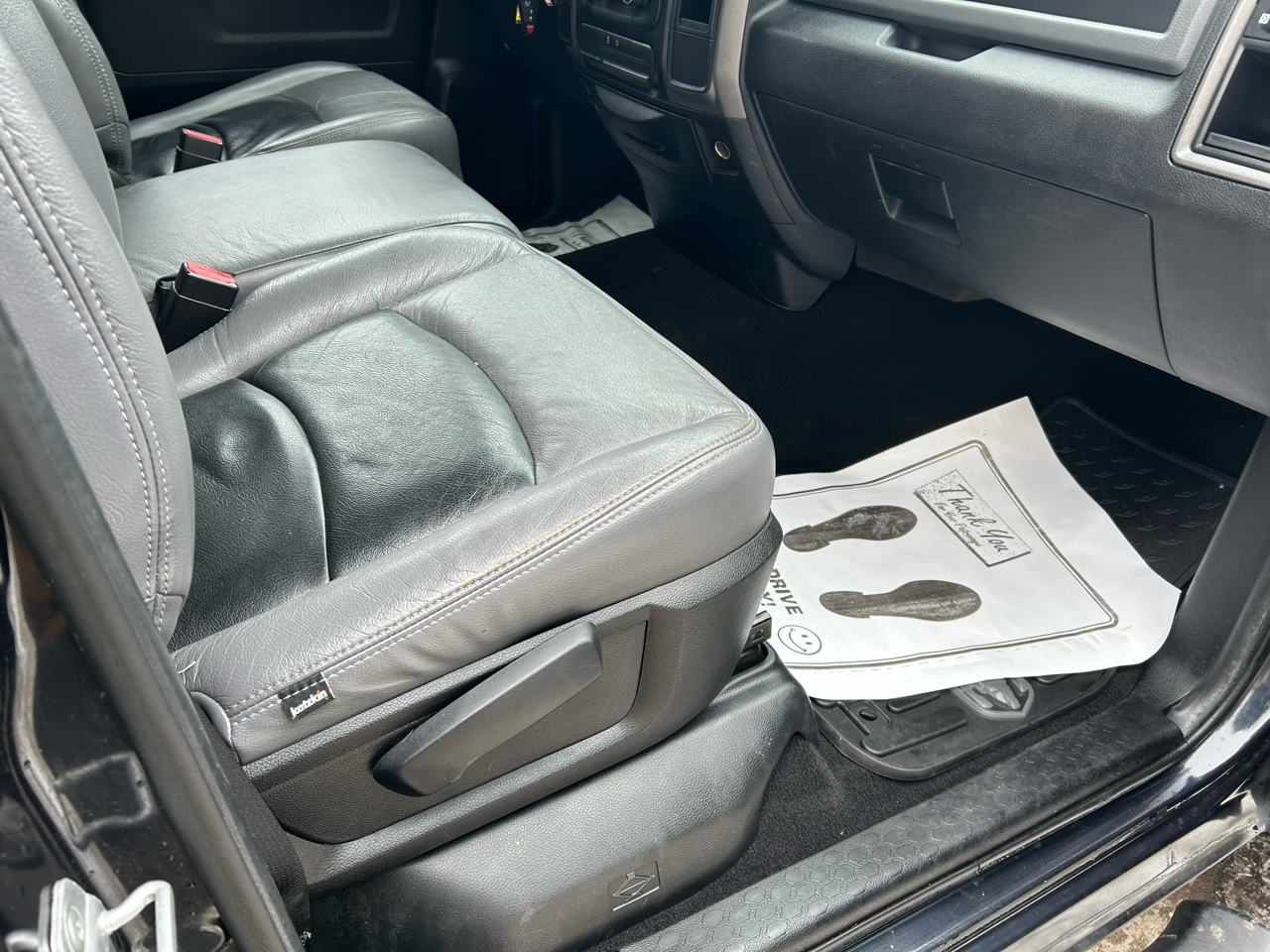 RAM 1500 Tradesman Quad Cab 4WD 2013