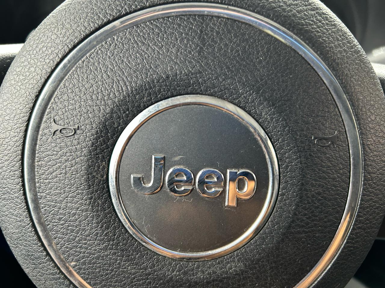 Jeep Wrangler Unlimited Sahara 4WD 2014