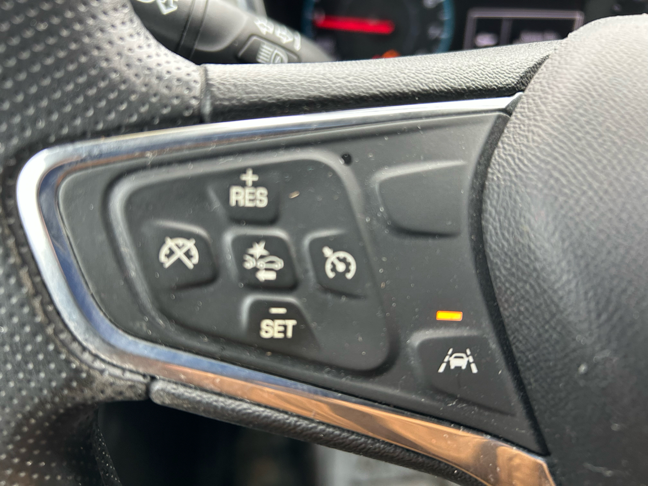 Chevrolet Equinox LS 2WD 2020