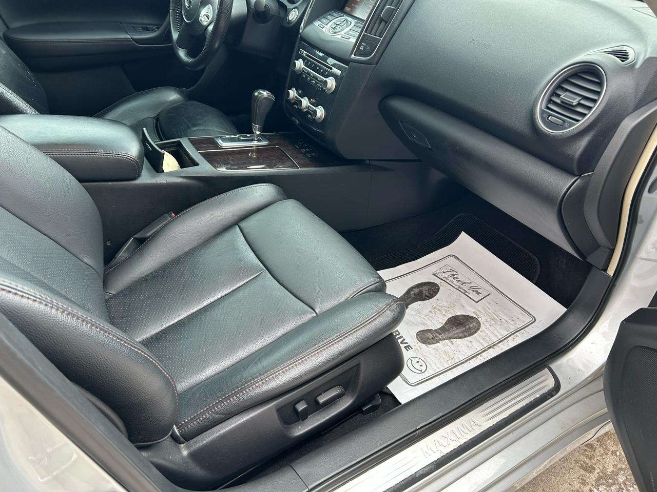 Nissan Maxima SV 2014