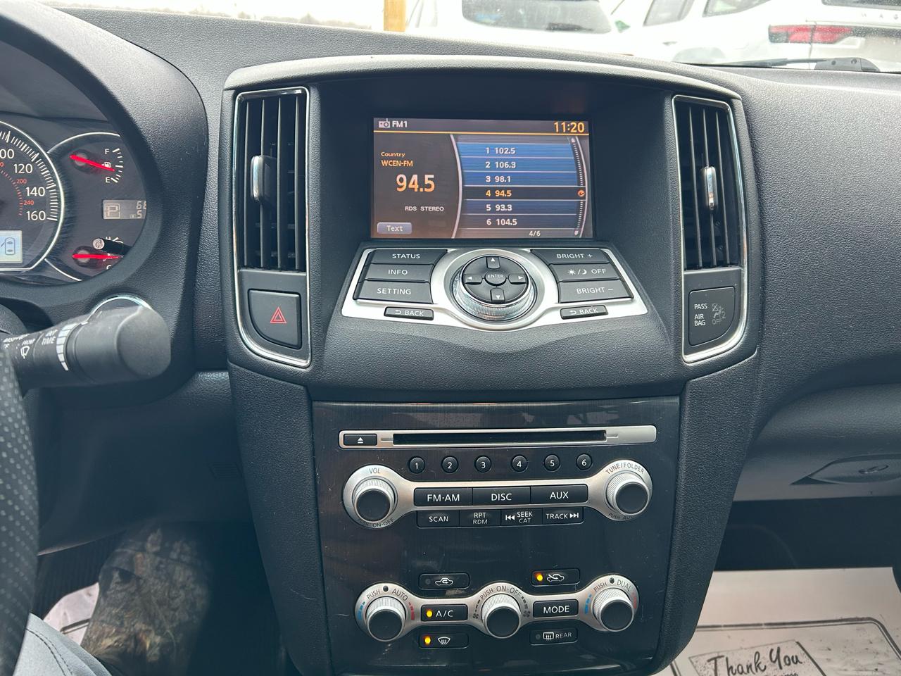 Nissan Maxima SV 2014