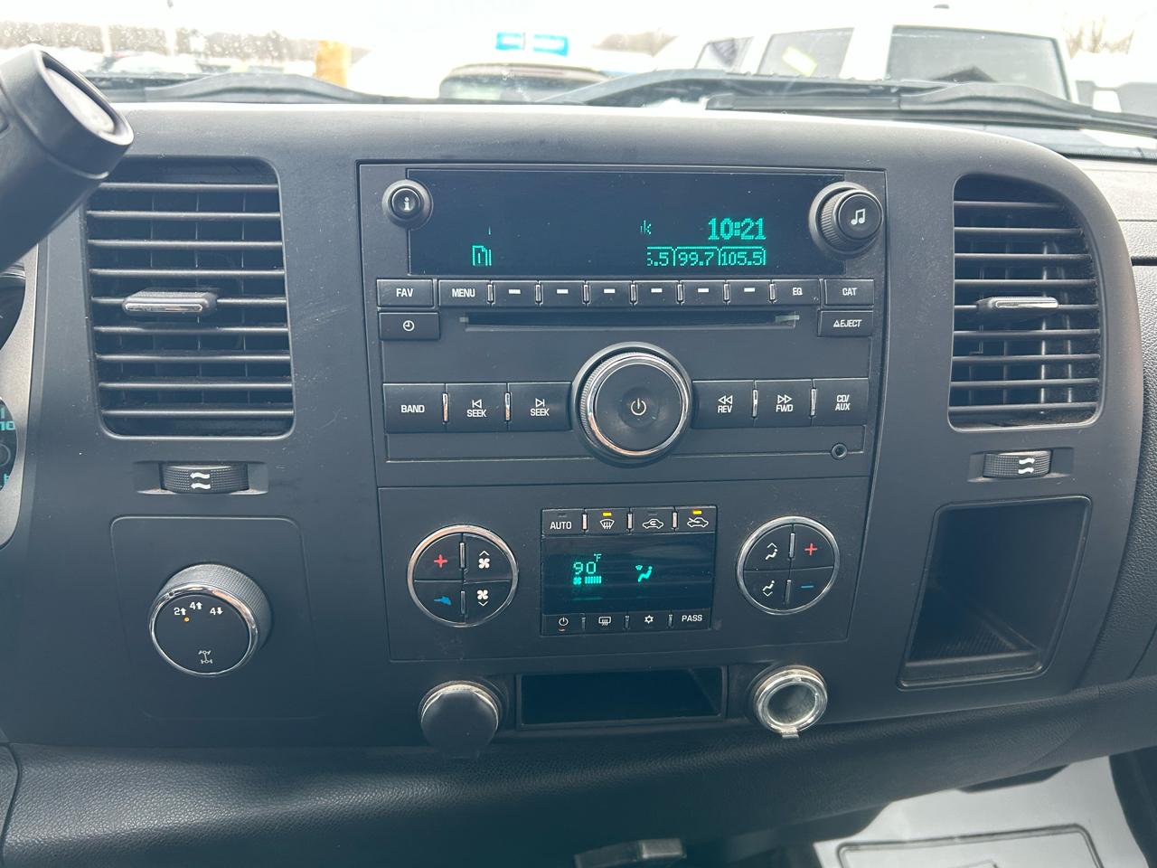 Chevrolet Silverado 2500HD LT1 Crew Cab Std. Box 4WD 2008