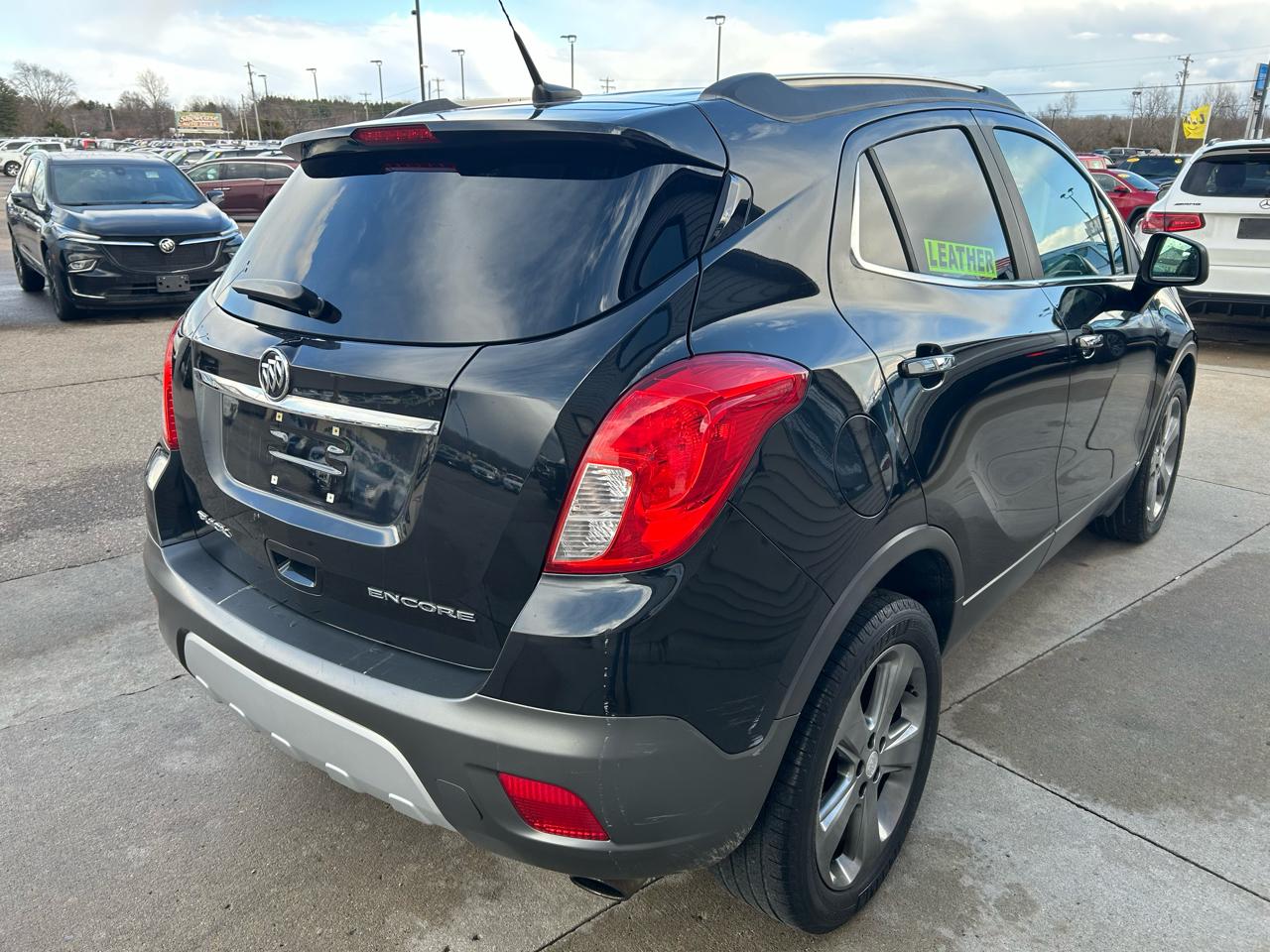 Buick Encore Convenience FWD 2013