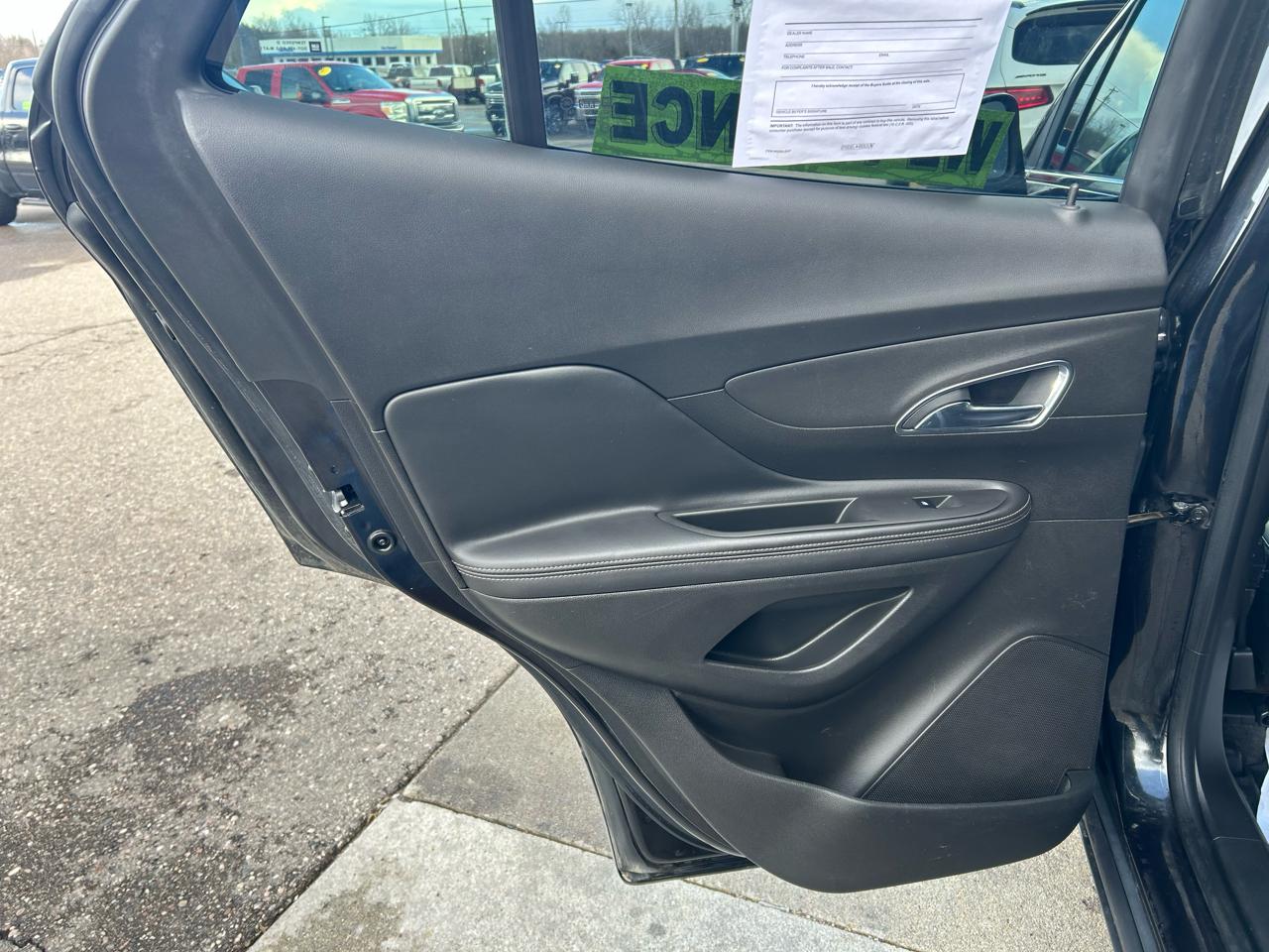 Buick Encore Convenience FWD 2013