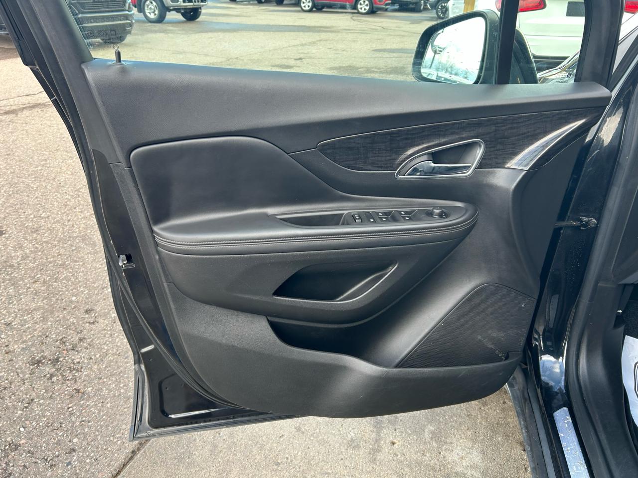 Buick Encore Convenience FWD 2013